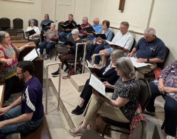 The Mountain Valley Singers will present spring concert in May